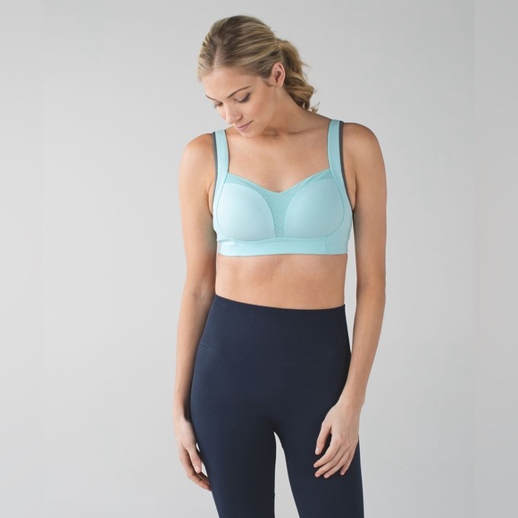 Lululemon Ta Ta Tamer Size 34C Sports Bra Activewear - Picture 1 of 10